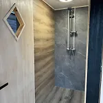 ロッジ Raba Kaerg, Pihali